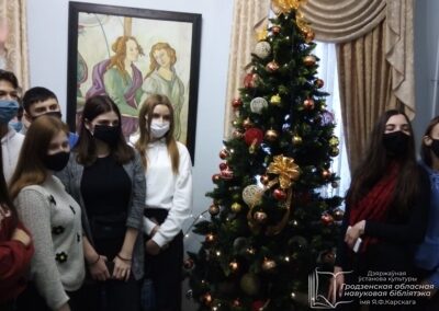 IMG-295581b7d14a27a107409d60c40ebe60-V