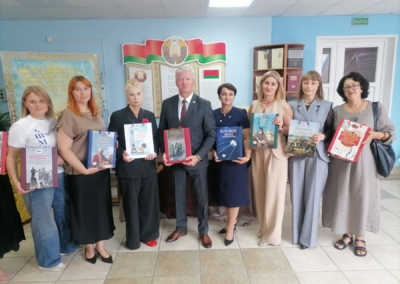 А.М.Маркевіч у Лідская раённай бібліятэцы (1)