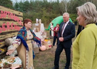 В.Село картофельная карусель.jpg5