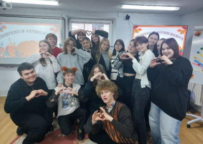 -5280506160240856299_121