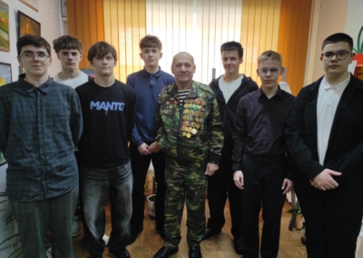 photo_5219674451073503762_y