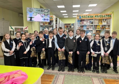 photo_5253747354345608695_y