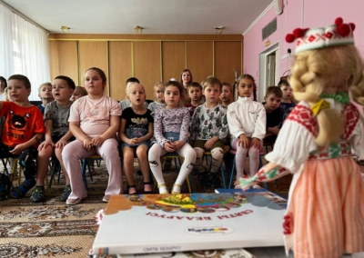 photo_5402241871465092070_y